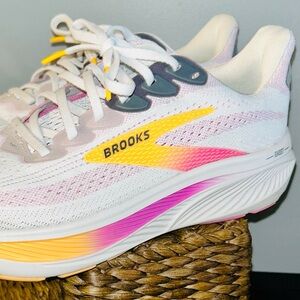 Brooks Ghost Women's Athletic Shoes